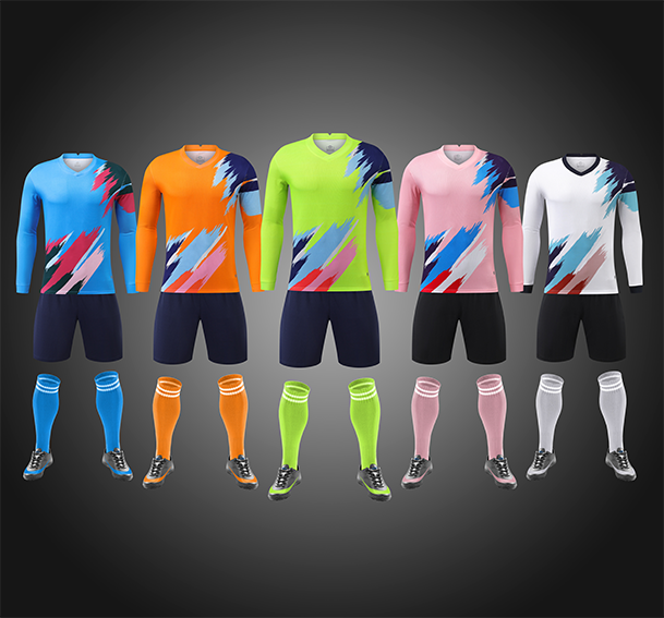Kit Futbol M. Larga, entrega 20 a 25 dias